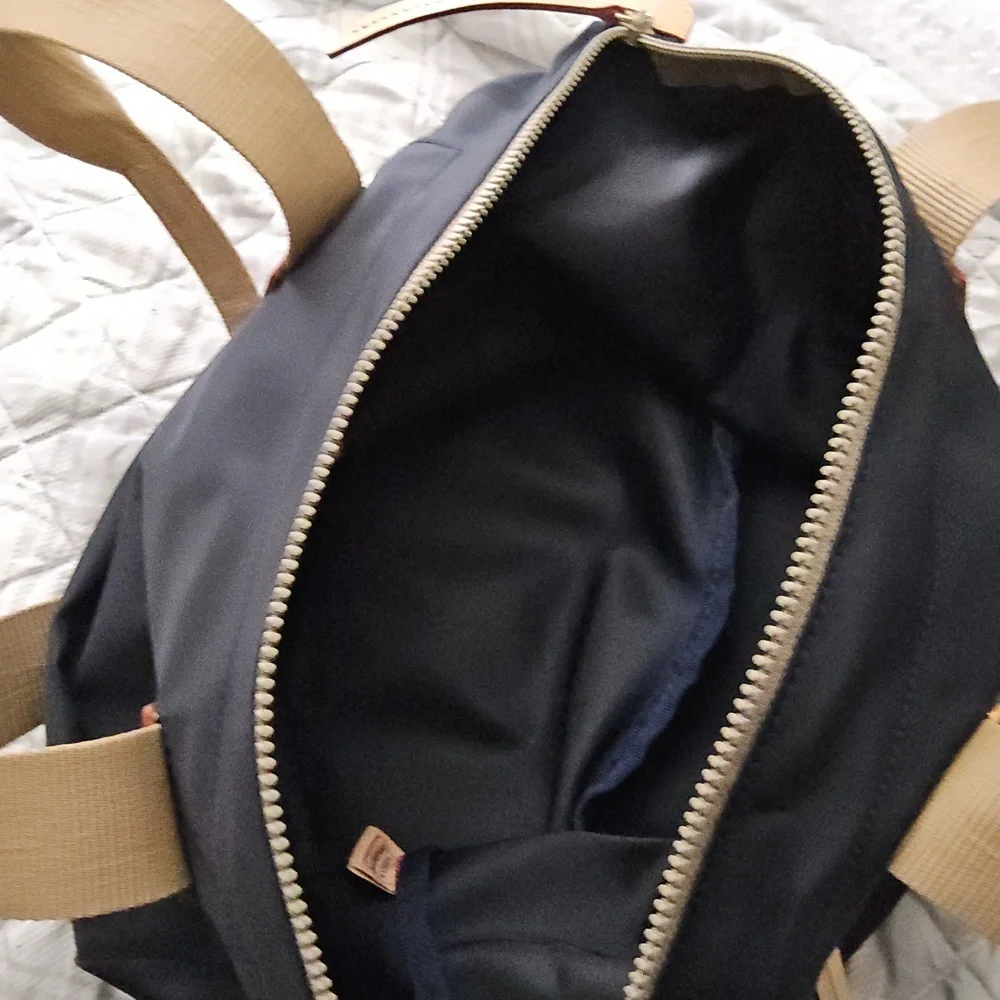 Dooney & Bourke Dark Blue Tote with Beige Leather Trim " Like New " Stuffed - Picture 7 of 7